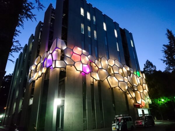 神戸大学先端膜工学研究拠点外部照明設備改修工事